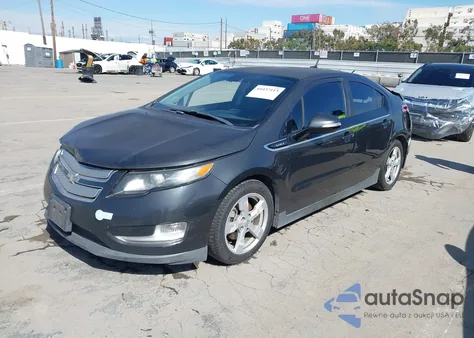 2014 Chevrolet Volt z USA, uszkodzony, nr VIN 1G1RE6E44EU149415